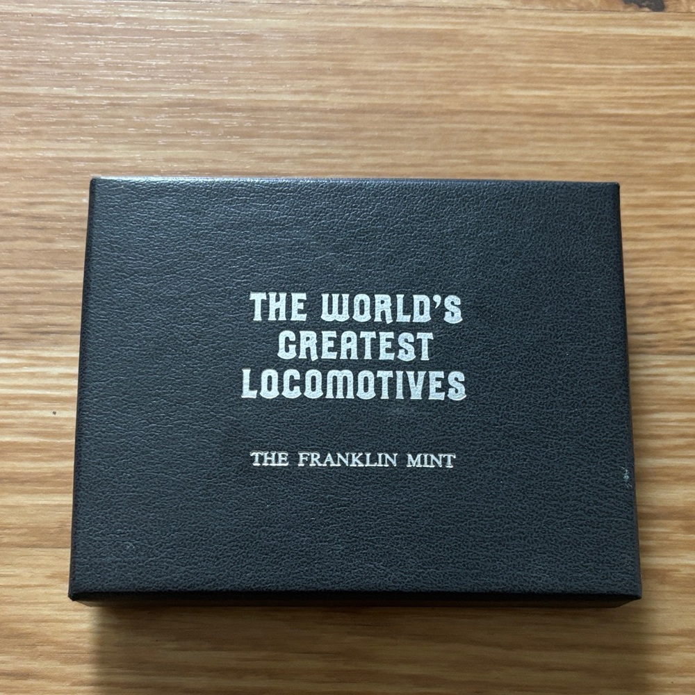 4 for $20 item Franklin Mint Black Locomotive Accessory Case